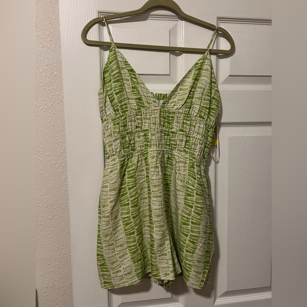 NWT Adjustable Strap Romper